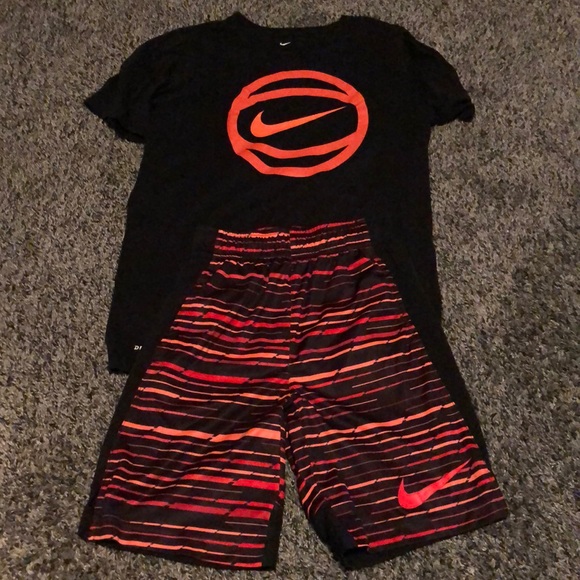 Nike Other - Nike shirt and shorts